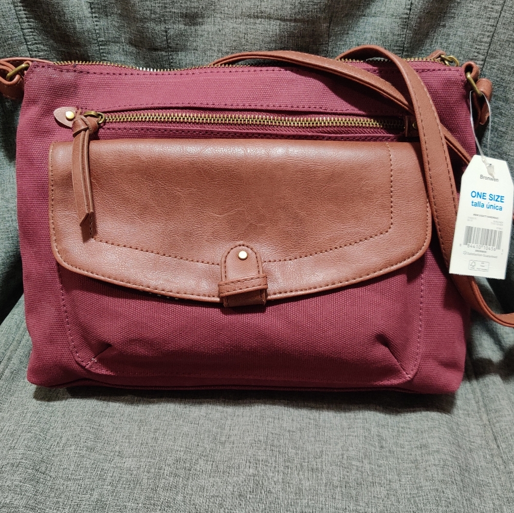 Time and Tru Crossbody Bag, NWT, one size.